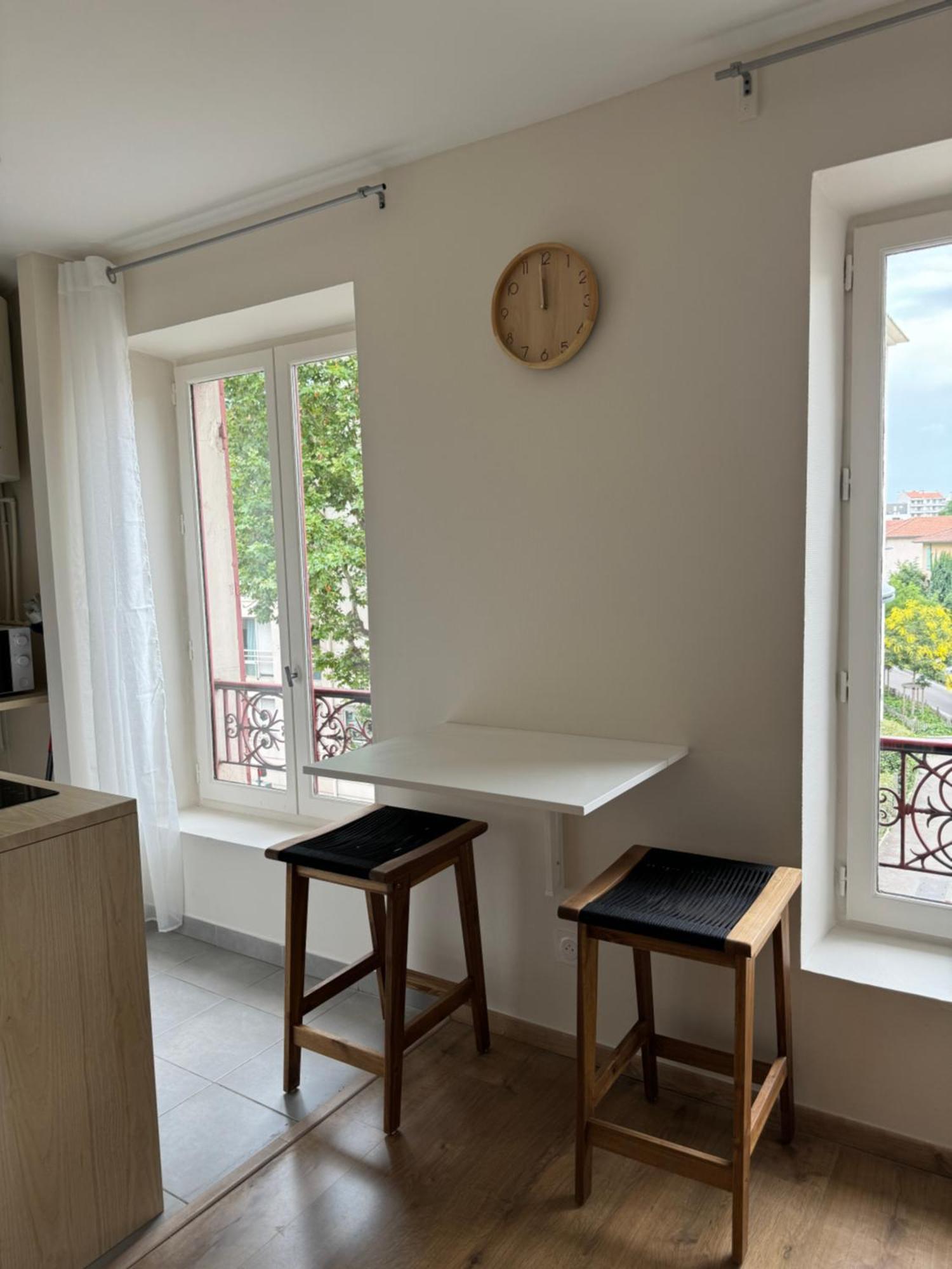 Appartement Avec Une Chambre Lyon Exterior foto